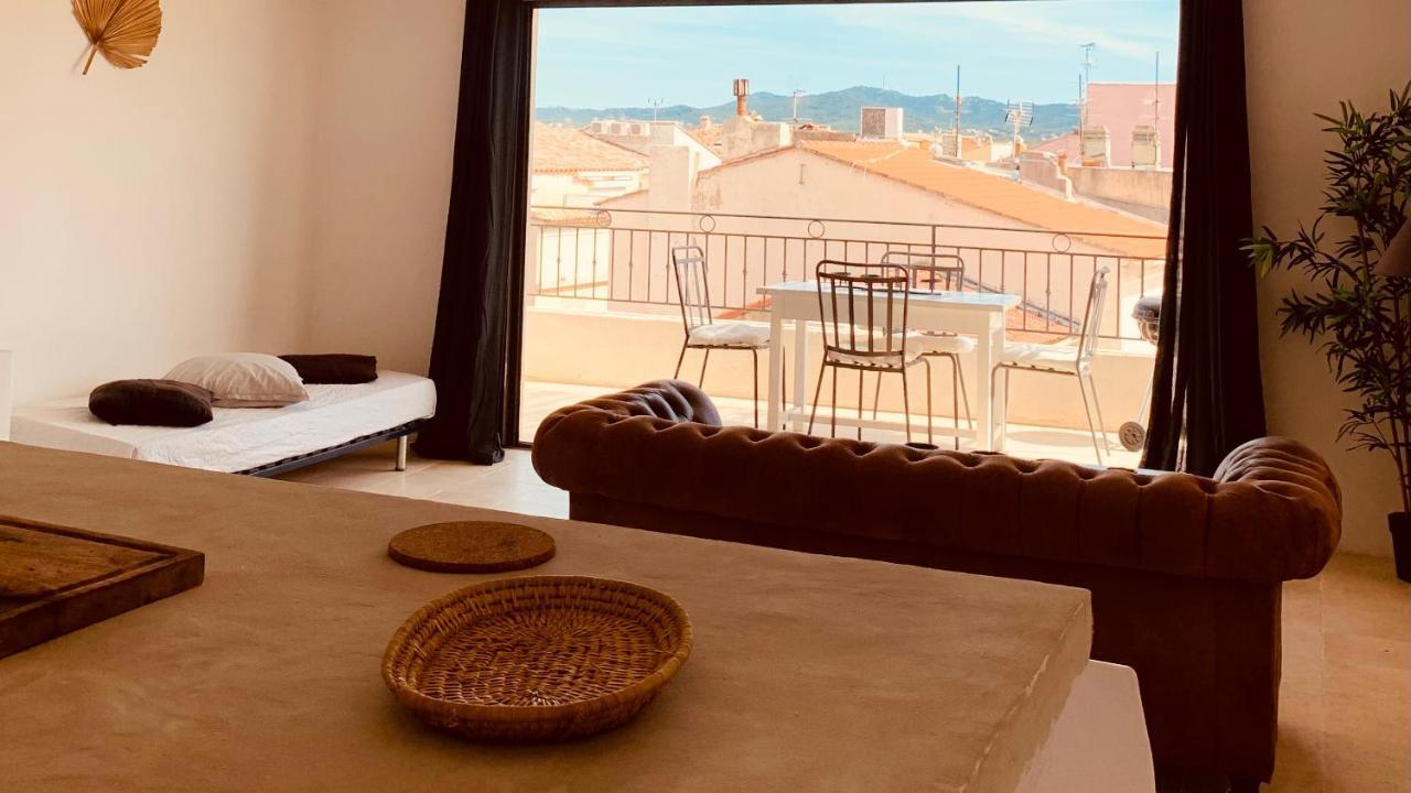 Appartement Plein centre de Sanary avec balcon Extérieur photo